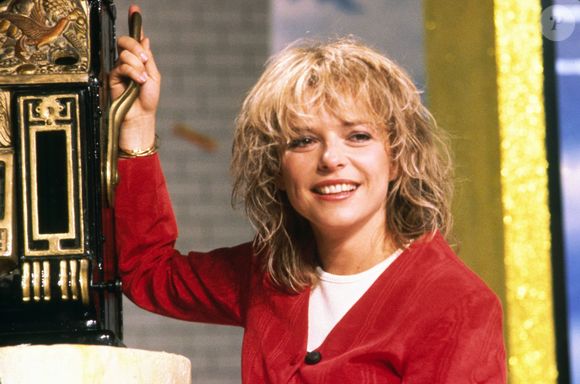 Sur place, elle possédait également un restaurant où travaillaient une quinzaine de personnes

Archives - France Gall en 1984
Crédit : JLPPA / Bestimage