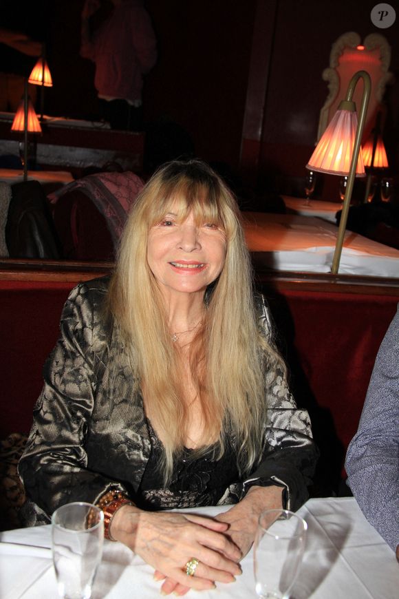 Selon "Le Parisien", la chanteuse de 79 ans vit toujours dans son appartement face au bois de Boulogne malgré une dette locative importante.

Exclusif - Annie Philippe - Soirée exceptionnelle "La Nouvelle Eve à Paris" au cabaret la sirène à barbe à Paris, France, le 4 février 2024. © Philippe Baldini/Bestimage