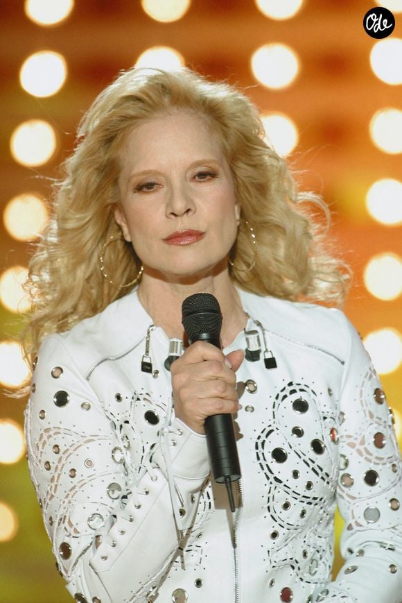 Les prévente ont débuté mercredi 29 juillet. 
Sylvie Vartan lors de l'émission Vivement Dimanche. JLPPA / Bestimage
