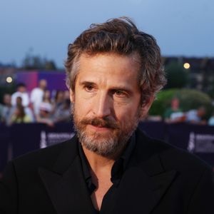 Guillaume Canet - Photocall des lauréats lors de la 49ème édition du festival du film américain de Deauville le 9 septembre 2023.
© Denis Guignebourg / Bestimage