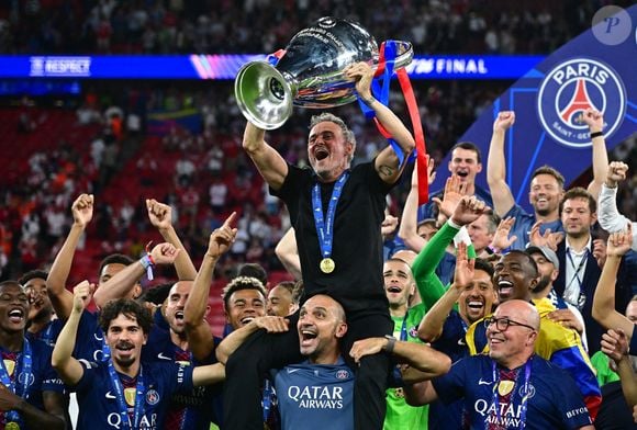 Luis Enrique - Le PSG remporte la Ligue Des Champions 2026, pour la seconde fois d'affilée face à Arsenal au stade Ferenc-Puskas à Budapest le 30 mai 2026. © Christian Liewig/Bestimage