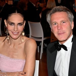 Le couple a surpris en affichant une complicité évidente au salon PAD.
Le prince Emmanuel-Philibert de Savoie (grand maître de l'Ordre des Saints-Maurice-et-Lazare) et sa compagne Adriana Abascal lors du dîner de gala de l'association de l'Ordre des Saints-Maurice-et-Lazare au Yacht Club de Monaco le 26 novembre 2025.
© Bruno Bebert / Bestimage