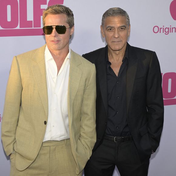 Brad Pitt and George Clooney - Première de Wolfs au cinéma TCL Chinese à Los Angeles le 18 septembre 2024.