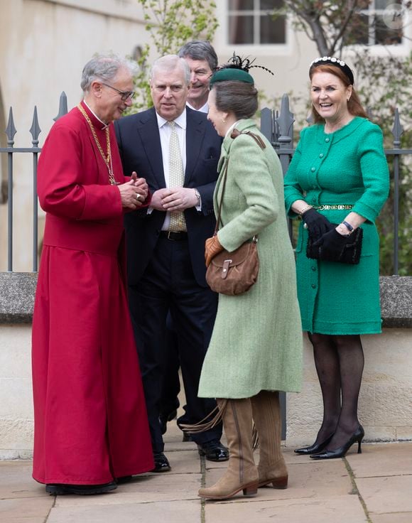 La princesse Anne, le prince Andrew, duc d’York, Sarah Ferguson, duchesse d’York, Timothy Laurence - Les membres de la famille royale britannique arrivent à la chapelle Saint-George pour assister à la messe de Pâques. Windsor, le 31 mars 2024.