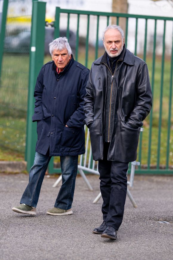 Georges Chelon aux obsèques du chanteur Herbert Léonard au crématorium de Saint-Fargeau-Ponthierry, France, le 12 mars 2025. © Bestimage
