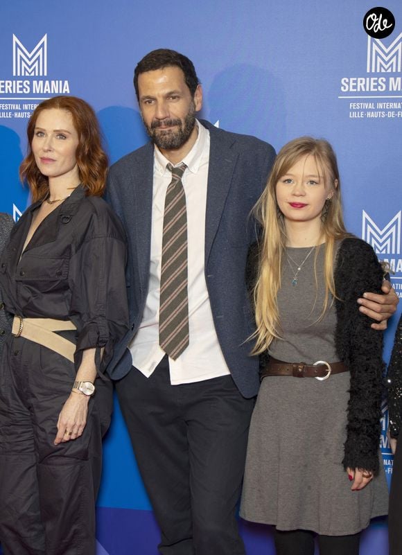 Sans revenus, l’actrice de 26 ans a lancé une cagnotte en ligne le 6 août dernier.

Marie Denarnaud, Audrey Fleurot, Mehdi Nebbou, Cypriane Gardin, Beéangere McNeese de la série HPI - 6 ème édition du Festival Séries Mania à Lille, France. © Christophe Aubert via Bestimage