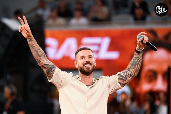 Le chanteur est père de 2 garçons

Matt Pokora interprète ses chansons pour mettre l'ambiance lors de la 4e journée des qualifications de Roland-Garros 2026, le 21 mai 2026 à Paris, en France. Photo : Ewen Gavet/Icon Sport/ABACAPRESS.COM