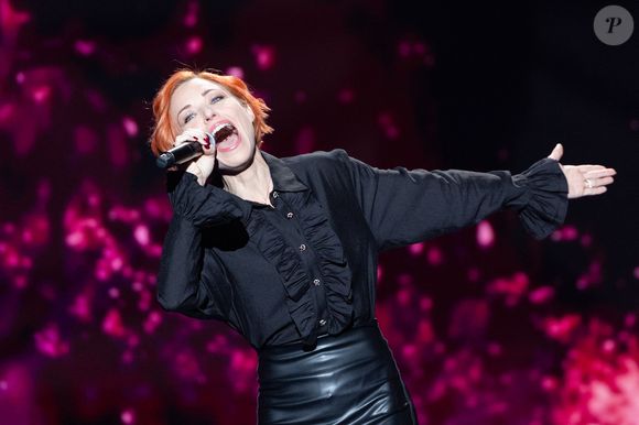 Exclusif - Natasha St Pier pour les surprises lors de l'enregistrement de l'émission "La Boîte à secrets", présentée par F.Bollaert et diffusée le 23 janvier sur France 3, dans les studios du Lendit à Saint-Denis, France, le 16 décembre 2025. © Cyril Moreau/Bestimage