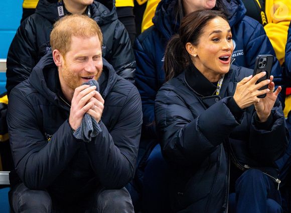 Vancouver, CANADA - Le prince Harry, duc de Sussex, et Meghan Markle, duchesse de Sussex, sont aperçus au centre récréatif Hillcrest au Canada, soutenant le curling en fauteuil roulant lors des Invictus Games Vancouver Whistler 2025. 
©Backgrid UK/ Bestimage