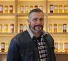 Huit parfums classiques sont proposés avec une touche originale dans chaque glace.

Le chef cuisinier Glenn Viel au théâtre de Cognac lors de la cérémonie de remise des prix du Guide Rouge Michelin 2022 à Cognac le 22 mars 2022. © Jean-Marc Lhomer / Bestimage