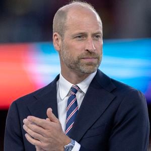 William et Kate passeront donc d’Adelaide Cottage (4 chambres) à une demeure bien plus vaste (8 chambres) !

Le prince William, prince de Galles lors de la finale de l'UEFA Women's Euro 2025 "Angleterre - Espagne (1-1, 3-1 tab)" à Bâle.