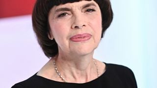 "Je crois que je n'ai jamais... !" : Après 6 ans d'absence en France, Mireille Mathieu dépassée lors de son retour sur scène dans un lieu symbolique