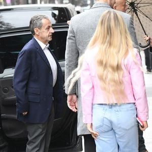 Nicolas Sarkozy et Giulia Sarkozy - La famille Sarkozy réunie au restaurant du "Four Seasons Hôtel George V" pour l'anniversaire de Giulia Sarkozy (14 ans) à Paris, France, le 19 octobre 2025. Nicolas profite au maximum de ses derniers jours de liberté avant son incarcération à la prison de la Santé mardi 21 octobre. © Bestimage