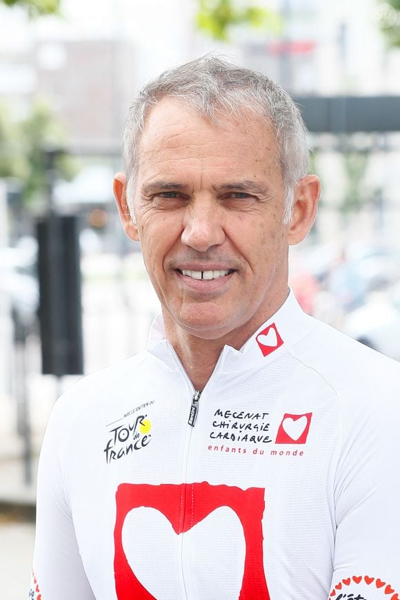 Paul Belmondo à la veille de l'étape du coeur de l'association Mécénat Chirurgie Cardiaque (MCC) lors du Tour de France 2024 à Dijon © Christophe Clovis/Bestimage