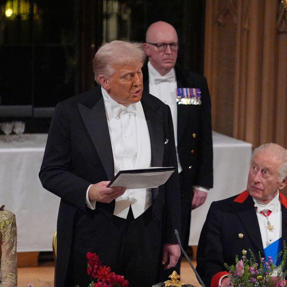 Donald J. Trump et le roi Charles III d'Angleterre lors du banquet d'Etat au château de Windsor en l'honneur de la visite officielle de président Donald Trump et de la Première dame Melania au Royaume-Uni. © PA Photo/ Bestimage
