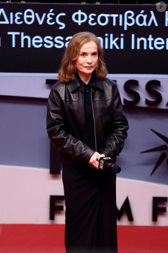 Thessalonique, GRÈCE L'actrice française Isabelle Huppert assiste à la 66e édition du Festival international du film de Thessalonique pour la projection de son film "La femme la plus riche du monde"
Backgrid UK/ Bestimage