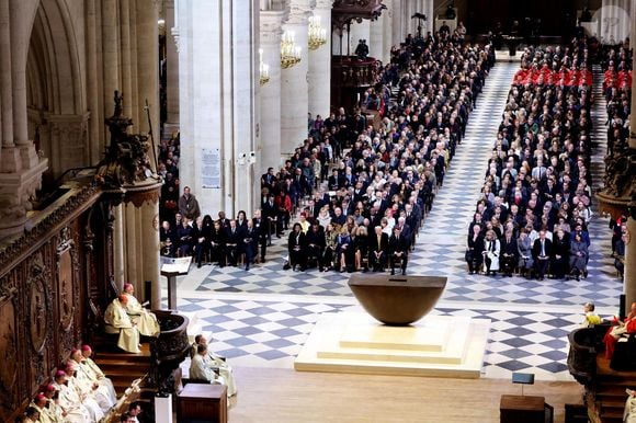 - Cérémonie de réouverture de la cathédrale Notre-Dame de Paris, le 7 décembre 2024. Joyau de l’art gothique, lieu de culte et de culture, symbole universel de la France et de son histoire, la cathédrale de Notre-Dame de Paris rouvre ses portes les 7 et 8 décembre, cinq ans après le terrible incendie qui l’avait ravagée le 15 avril 2019.
© Dominique Jacovides / Bestimage
