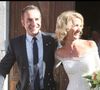 Un village où l'actrice s'était d'ailleurs mariée en 2009 avec son compagnon de l'époque, l'acteur Jean Dujardin...

Alexandra Lamy et Jean Dujardin lors de leur mariage à Anduze, dans les Cévennes, le 25/07/2009. Crédit Jacovides-Moreau / Bestimage