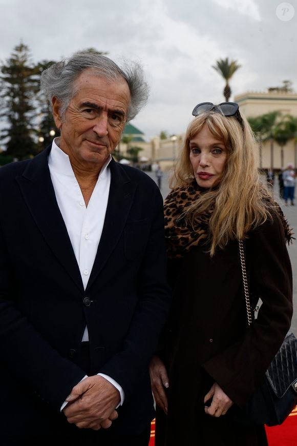 Bernard-Henry Lévy et sa femme Arielle Dombasle - Les personnalités accompagnant le président de la République Emmanuel Macron lors de sa visite d'Etat de trois jours au Maroc, le 28 octobre 2024. 
© Ludovic Marin / Pool / Bestimage