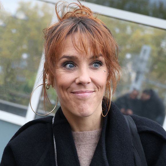 Exclusif - Zaz - Arrivées lors de l'enregistrement de l'émission "Vivement Dimanche" à Paris le 22 octobre 2025. © Bestimage