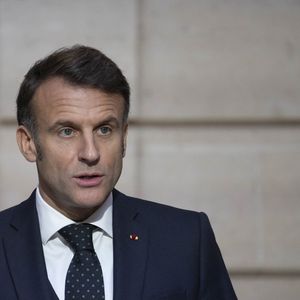 Le président de la République française Emmanuel Macron reçoit le Chancelier allemand Olaf Scholz pour une réunion de travail au palais de l'Elysée à Paris, le 22 janvier 2025. 
© Eliot Blondet / Pool / Bestimage