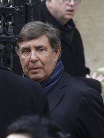 Jean-Pierre Foucault monte à son tour au créneau après l'élection Miss France 2026 : il a répondu à un internaute qui critiquait sa façon d'animer la cérémonie