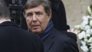 Jean-Pierre Foucault monte à son tour au créneau après l'élection Miss France 2026 : il a répondu à un internaute qui critiquait sa façon d'animer la cérémonie