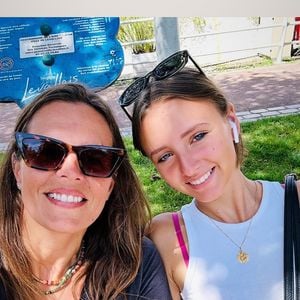 Laure Manaudou pose avec sa fille Manon, fruit de sa relation avec Frédérick Bousquet, pour ses 15 ans