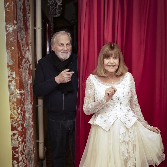 Info - Chantal Goya célèbre ses 60 ans de mariage avec Jean-Jacques Debout - Exclusif - Jean-Jacques Debout, Chantal Goya, lors de la représentation pour Les Pièces Jaunes du Cirque Bouglione au Cirque d'Hiver organisée par le couturier Stéphane Rolland, Paris, France, le 10 janvier 2026. © Jack Tribeca / Bestimage