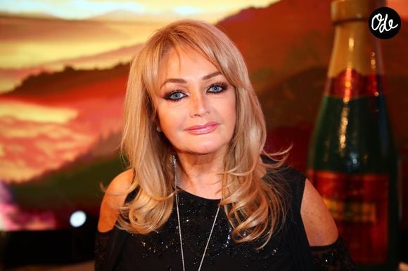 Bonnie Tyler participe à l'émission de télévision "Silvestershow" à Graz, Autriche, le 30 décembre 2017.

© Action Press / Bestimage