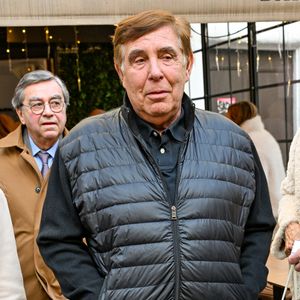 Jean-Pierre Foucault aux obsèques d'Evelyne Leclercq en la cathédrale Sainte-Réparate de Nice, France, le 13 janvier 2026. © Bruno Bebert/Bestimage