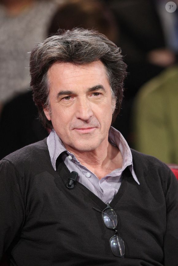 Francois Cluzet lors de l'enregistrement de Vivement Dimanche le 30 janvier 2008 à Paris, France. Photo par Max Colin/ABACAPRESS.COM