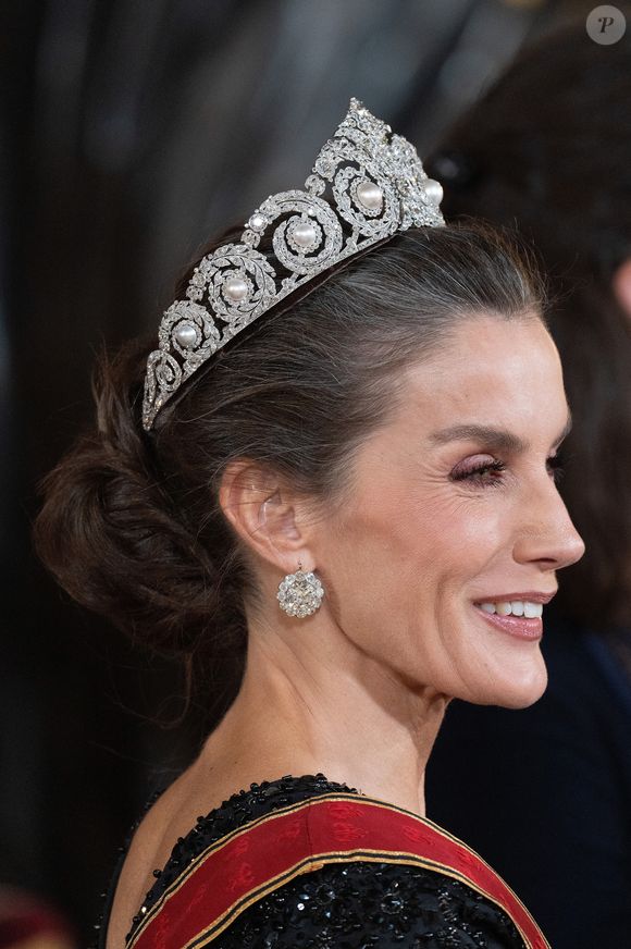 Le roi Felipe VI et la reine Letizia d'Espagne, accueillent Frank-Walter Steinmeier (Président fédéral de l'Allemagne) et sa femme Elke Budenbender pour un dîner de gala en leur honneur au palais royal à Madrid. Photo par LALO YASKY / BESTIMAGE