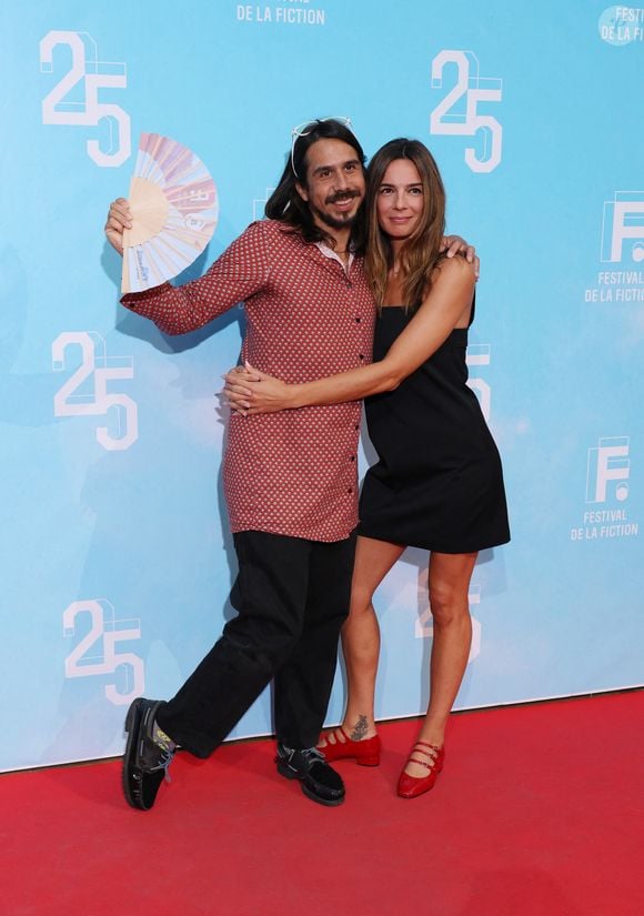 Michael Bensoussan (David Boring ou Estéban) et Ornella Fleury lors du photocall de la soirée de clôture de la 25ème édition du Festival de la fiction de la Rochelle, France, le 16 septembre 2023. © Denis Guignebourg/Bestimage