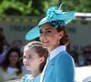 Elles ont échangé un rire complice lors de leur sortie du palais.
La princesse Charlotte de Galles, Catherine (Kate) Middleton, princesse de Galles, - Les membres de la famille royale britannique arrivent à Buckingham Palace pour la cérémonie Trooping the Colour à Londres, le 14 juin 2025. Affecté par le crash du Boeing 787 Dreamliner à Ahmedabad du 12 juin, le souverain et les officiels porteront un brassard noir en hommage aux plus de 270 victimes. Bon nombre d'elles étaient des ressortissants britanniques.
© Goff Inf / Bestimage