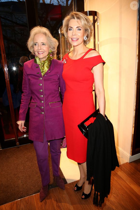 La comtesse Isa von Hardenberg, Friede Springer et la princesse de Leiningen Gabriele Renate Inaara - Soirée d'inauguration d'un magasin Salvatore Ferragamo à Berlin en Allemagne le 14 avril 2016.  |API - Marko Greitschus - Soirée d'inauguration d'un magasin Salvatore Ferragamo à Berlin. API / BESTIMAGE
