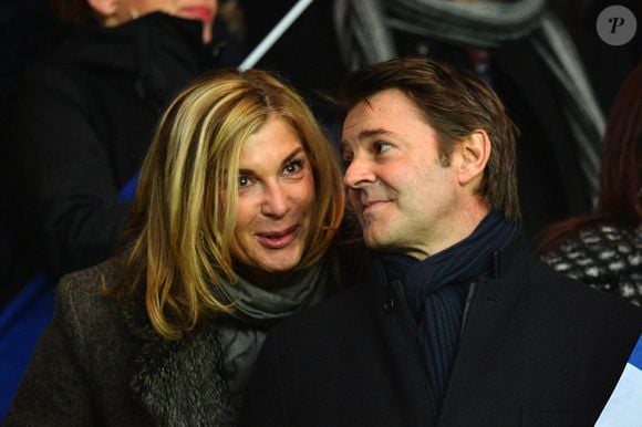Michele Laroque et Francois Baroin lors du match de football de la Première Ligue française, Paris-St-Germain vs Troyes au Parc des Princes, Paris, France le 28 novembre 2015. Le PSG a gagné 4-1. Photo par Laurent Zabulon/ABACAPRESS.COM