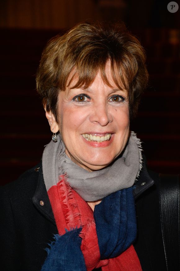 Rétro - Décès de Catherine Laborde - Semi-exclusif - Catherine Laborde - Générale de la pièce "A droite, à gauche" au Théâtre des Variétés à Paris le 12 octobre 2016. © Coadic Guirec/Bestimage