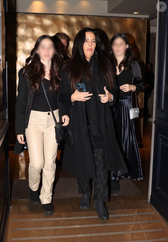 Morgana Vargas Llosa, la fille de l'écrivain - Mario Vargas Llosa reçoit son épée d'académicien chez Gallimard à Paris, entouré de ses proches, le 8 février 2023
©Europa Press / Bestimage