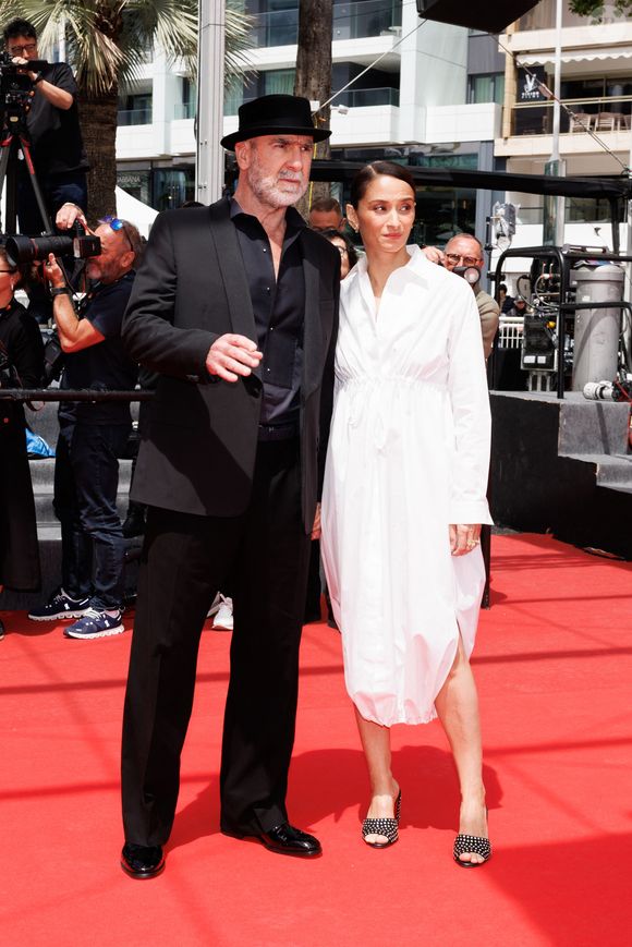 Eric Cantona et sa femme Rachida Brakni - Montée des marches du film " Soudain " lors du 79ème Festival International du Film de Cannes, le 15 mai 2026. © Jacovides-Moreau / Bestimage