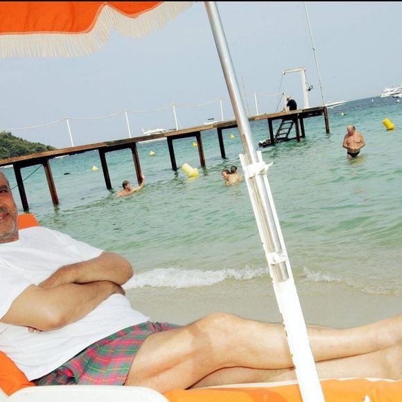 Enrico Macias à Saint-Tropez en 2004
©DOMINIQUE JACOVIDES / BESTIMAGE