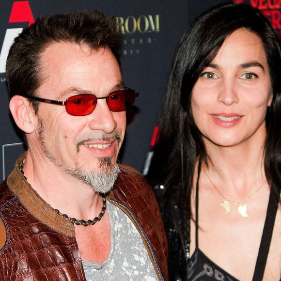 Florent Pagny et sa femme Azucena lors de la soirée AZ party au V.I.P Room à Paris le 3 juin 2010. Photo par MPP / Bestimage