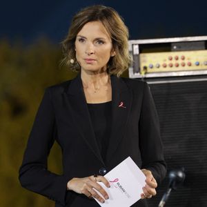 Exclusif - Isabelle Ithurburu - Soirée de lancement "Octobre Rose" organisée par l’association Ruban Rose présentée par I. Ithurburu à Paris le mardi 30 septembre 2025. 
© Coadic / Ausset-Lacroix / Bestimage