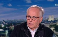 Fabrice Luchini a été repris en direct par Léa Salamé. Capture d'écran France 2