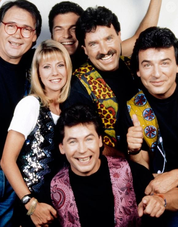 Portrait des Musclés du Club Dorothée (Bernard Minet, Eric  Bau, Claude Chamboisier dit Framboisier et René Morizur) et Dorothée (Frédérique Hoschedé) à Paris, France, le 26 juin 1992. © Cédric Perrin/Bestimage