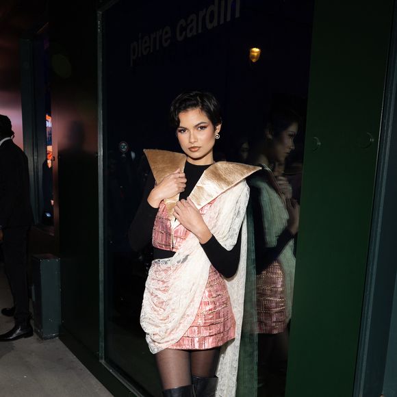 Eve Gilles au défilé Pierre Cardin "Collection Femme Prêt-à-Porter Automne/Hiver 2026-2027" lors de la Fashion Week de Paris, le 10 mars 2026
© Jeremy Melloul / Bestimage