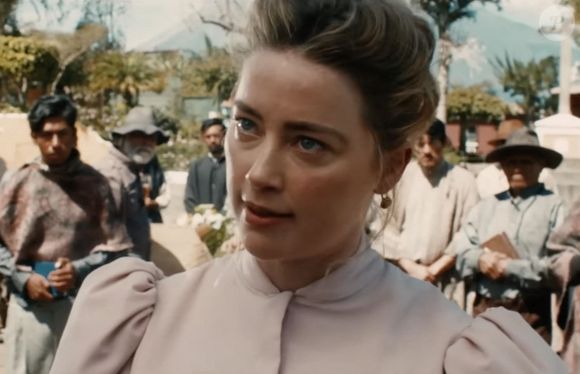 Los Angeles, CA - Amber Heard fait son retour sur grand écran dans le nouveau thriller In The Fire. Il s'agit de son premier grand rôle depuis son divorce très médiatisé et le procès en diffamation qui s'en est suivi avec son ex-mari Johnny Depp.