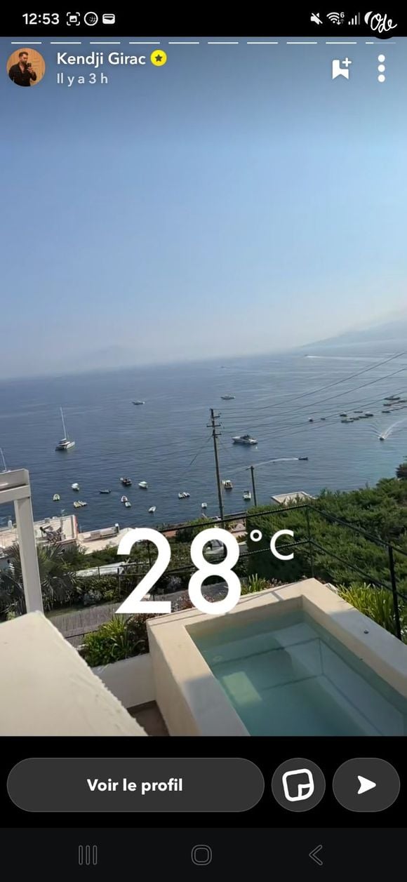 C'est hors de la France que Kendji Girac s'est envolé avec les siens

Kendji Girac partage des photos de ses vacances avec sa compagne Soraya et leurs deux enfants.