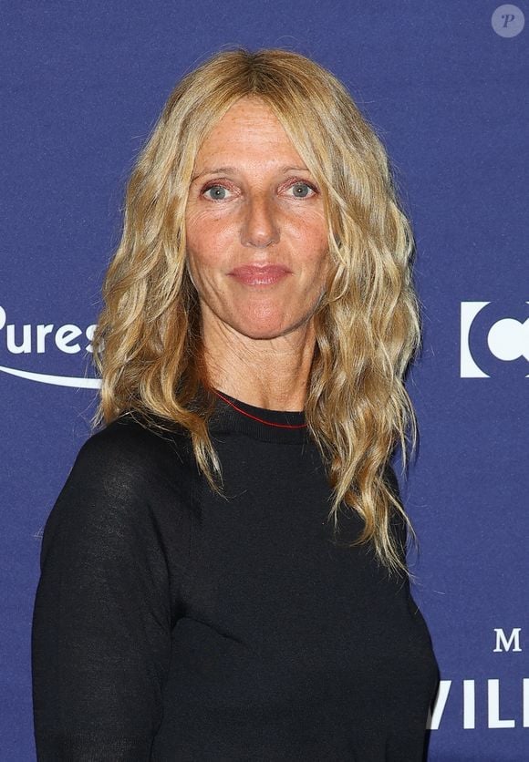 Un rôle qu'elle prend très à coeur et dont elle a parlé auprès des journalistes de "ELLE".

Sandrine Kiberlain - Photocall de la cérémonie d'ouverture de la 17ème édition du Festival du Film Francophone (FFA) de Angoulême. Le 27 août 2024
© Coadic Guirec / Bestimage