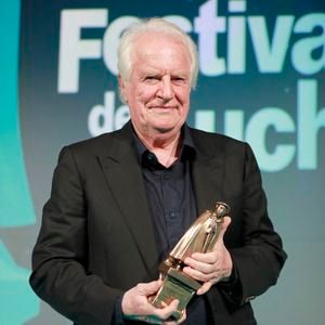 André Dussolier, mise à l'honneur coup de coeur du festival. - Photocall de la soirée de clôture et remise des prix de la 24ème édition du festival de Luchon au casino de Luchon le 12 février 2022.

© Christophe Aubert via Bestimage